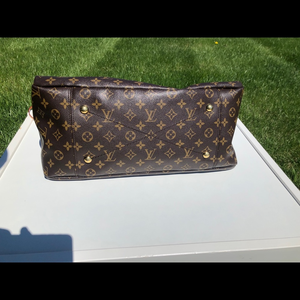 Louis Vuitton Artsy MM - Picture 3 of 9